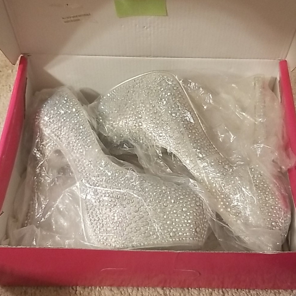 Silver Rhinestone Heels - Picture 9 of 9